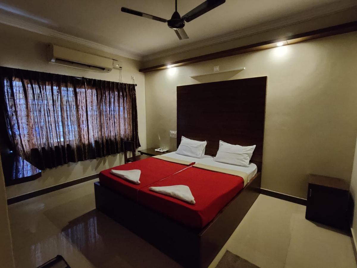 Vyavahar Lodge 乌杜皮 外观 照片