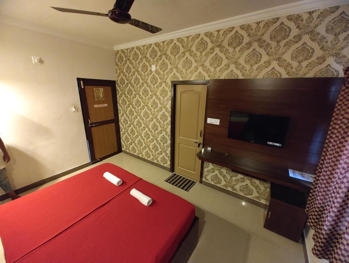 Vyavahar Lodge 乌杜皮 外观 照片